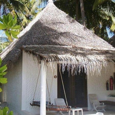 Angaga Island Resort And Spa Exterior foto