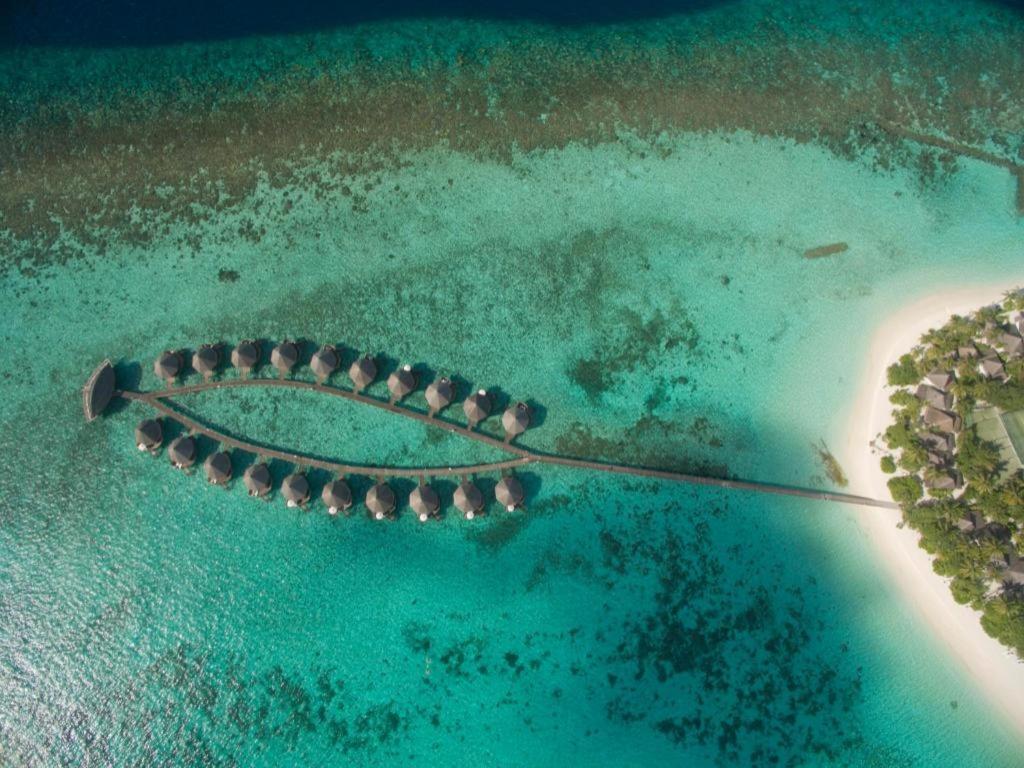 Angaga Island Resort And Spa Exterior foto