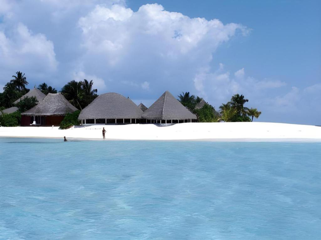 Angaga Island Resort And Spa Exterior foto