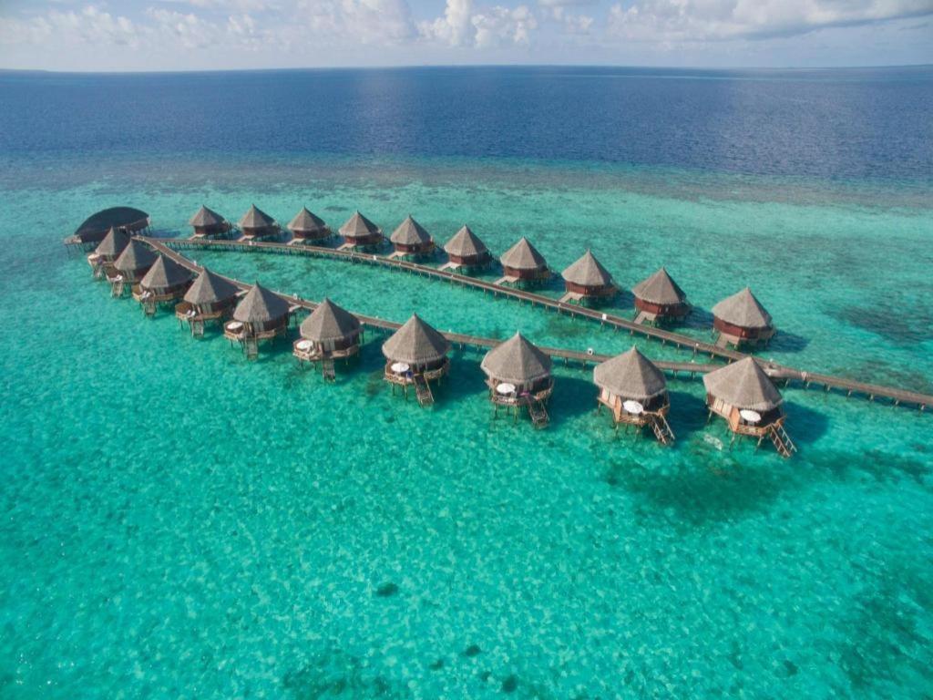 Angaga Island Resort And Spa Exterior foto