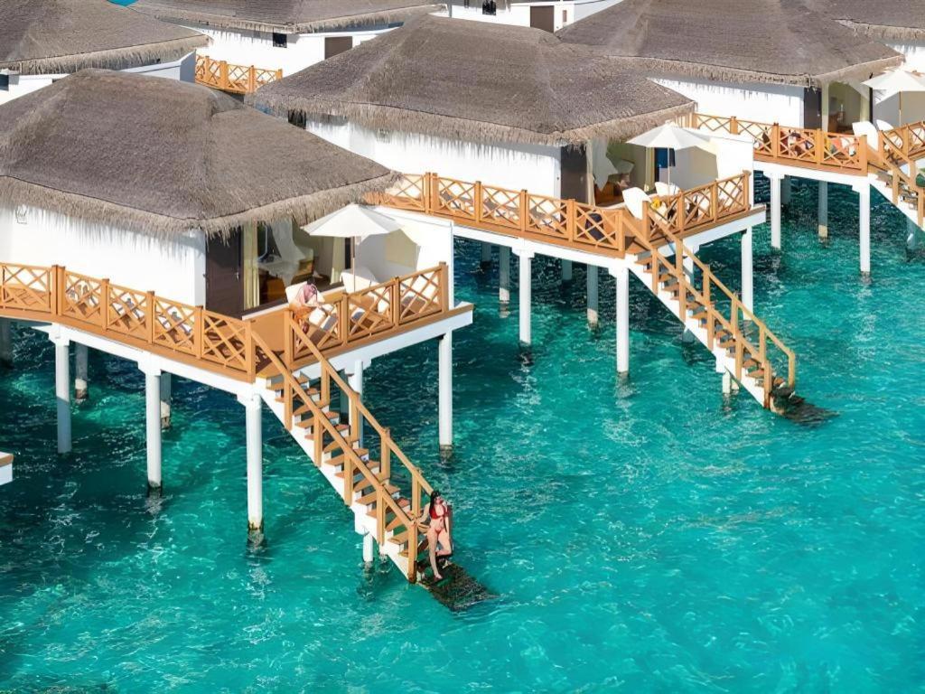 Angaga Island Resort And Spa Exterior foto