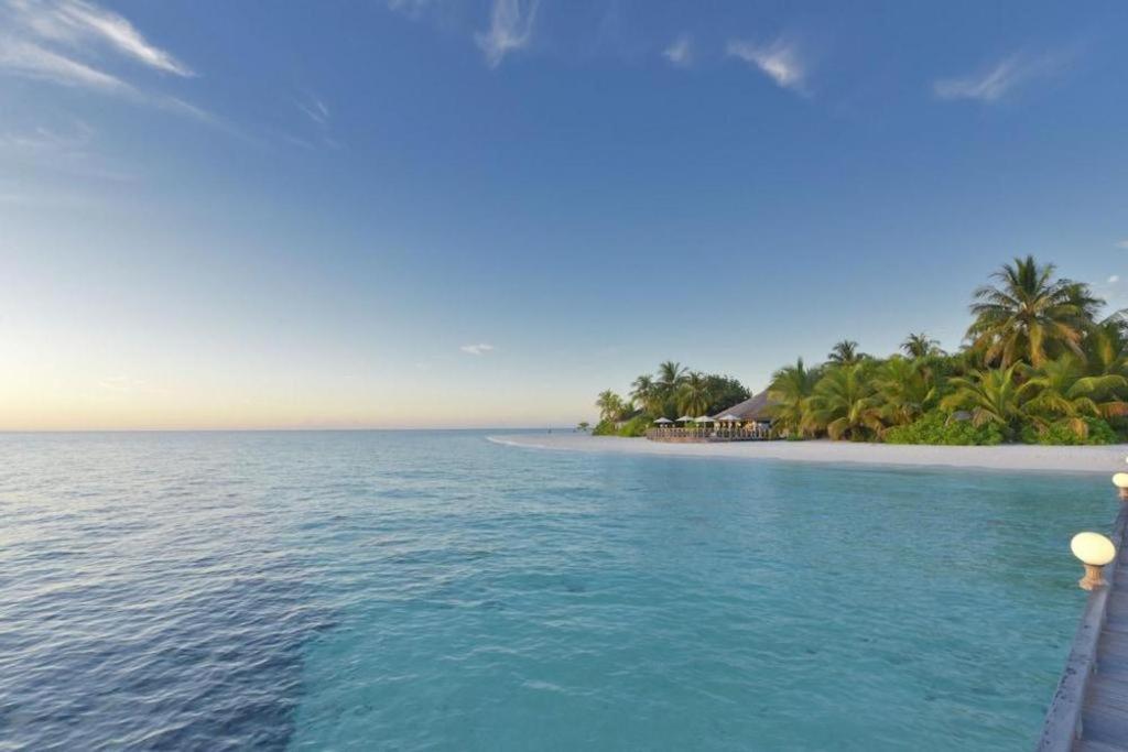 Angaga Island Resort And Spa Exterior foto