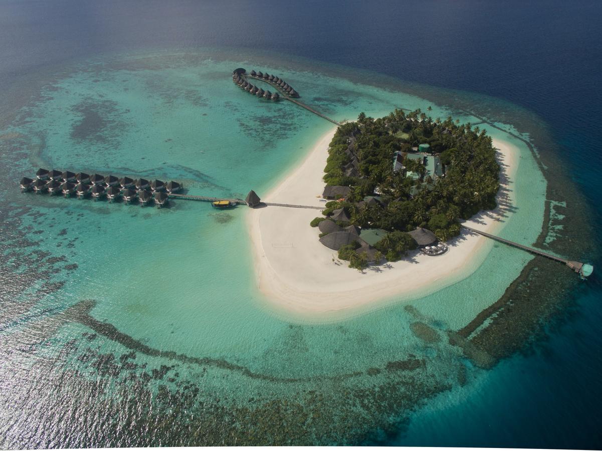 Angaga Island Resort And Spa Exterior foto
